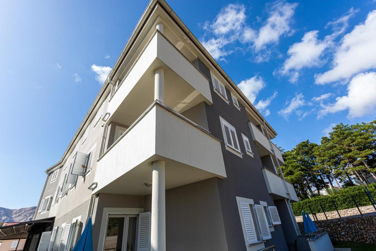 באסקה Apartments Crnekovic Tomislava 8A מראה חיצוני תמונה