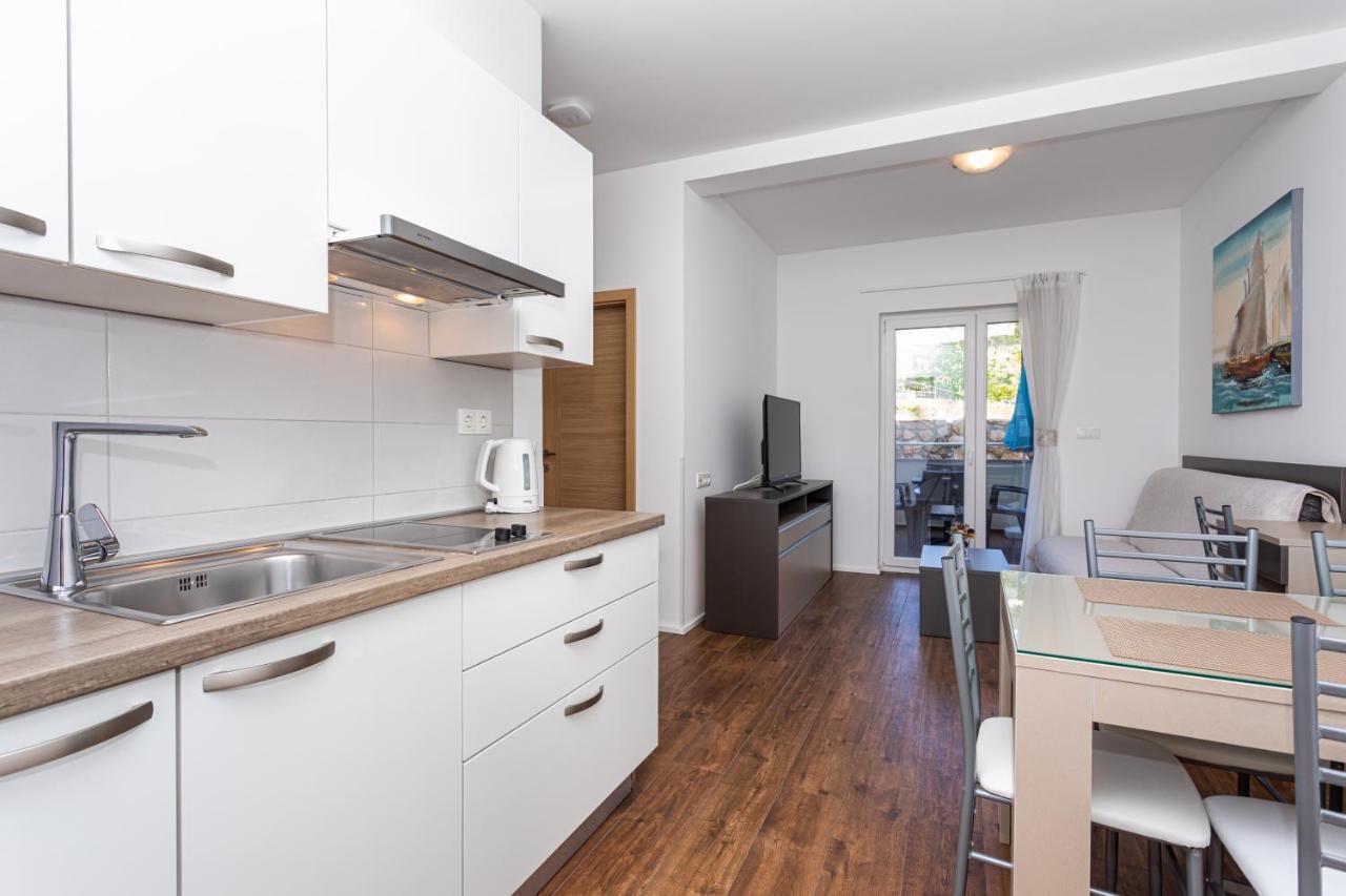 באסקה Apartments Crnekovic Tomislava 8A מראה חיצוני תמונה