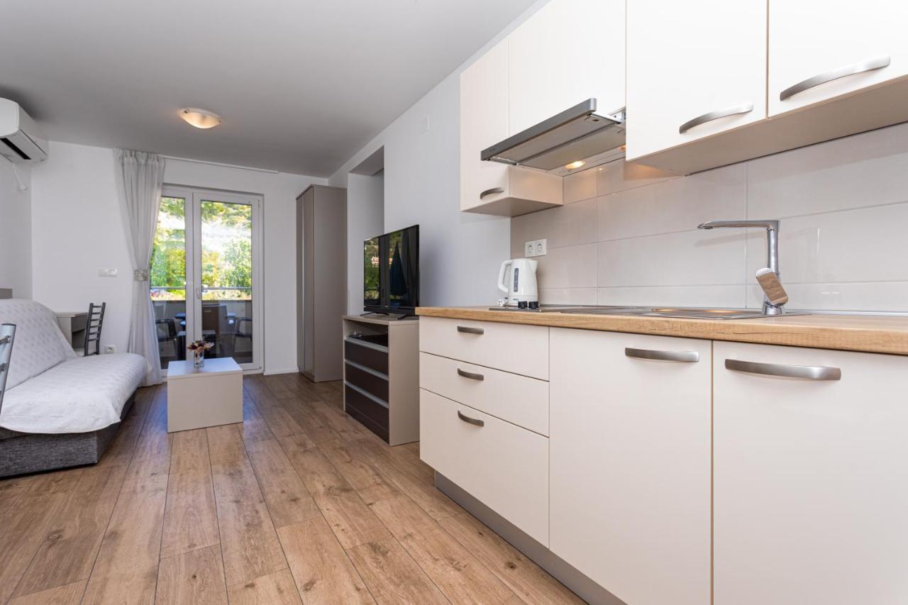 באסקה Apartments Crnekovic Tomislava 8A מראה חיצוני תמונה