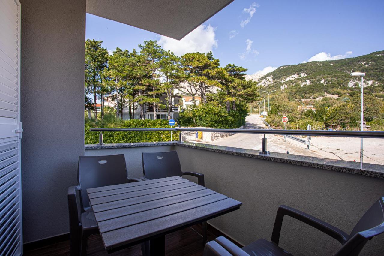 באסקה Apartments Crnekovic Tomislava 8A מראה חיצוני תמונה