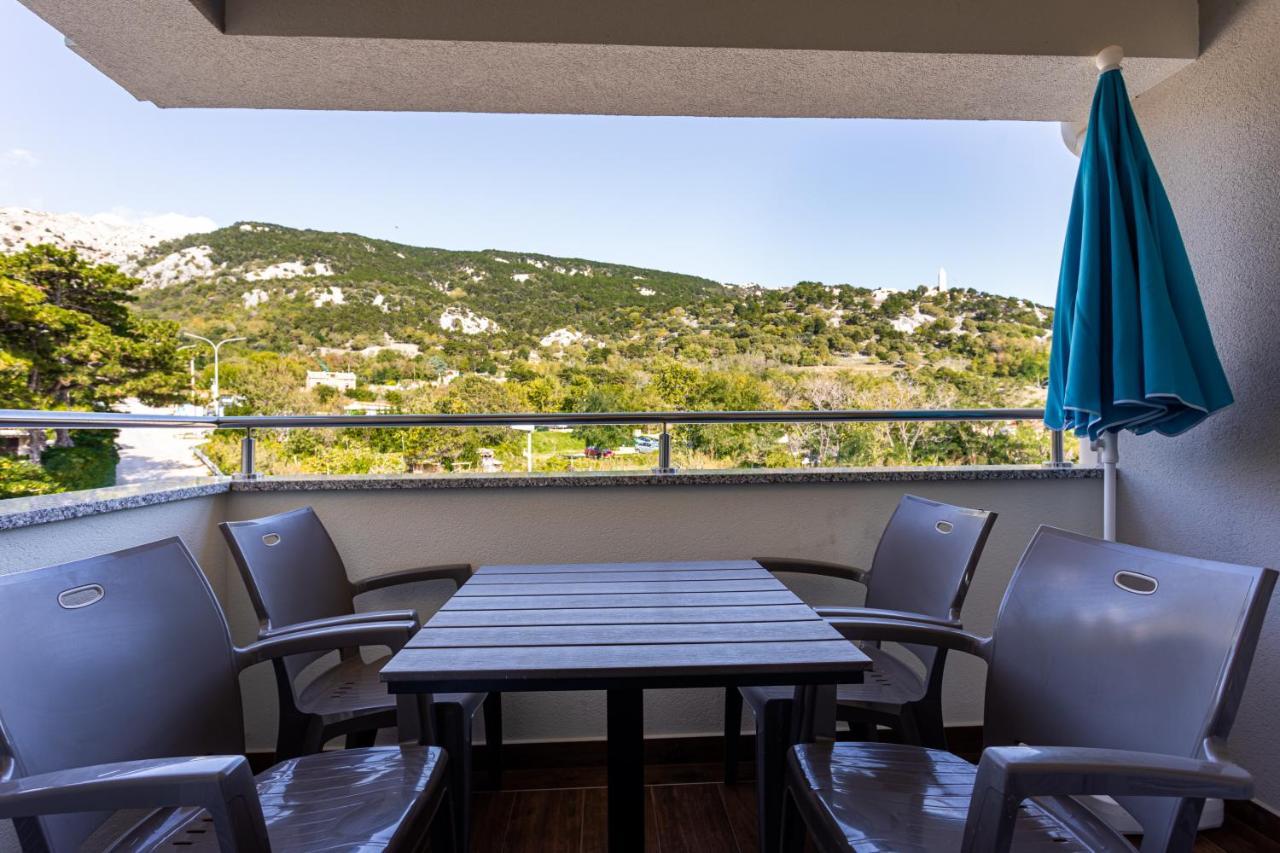 באסקה Apartments Crnekovic Tomislava 8A מראה חיצוני תמונה