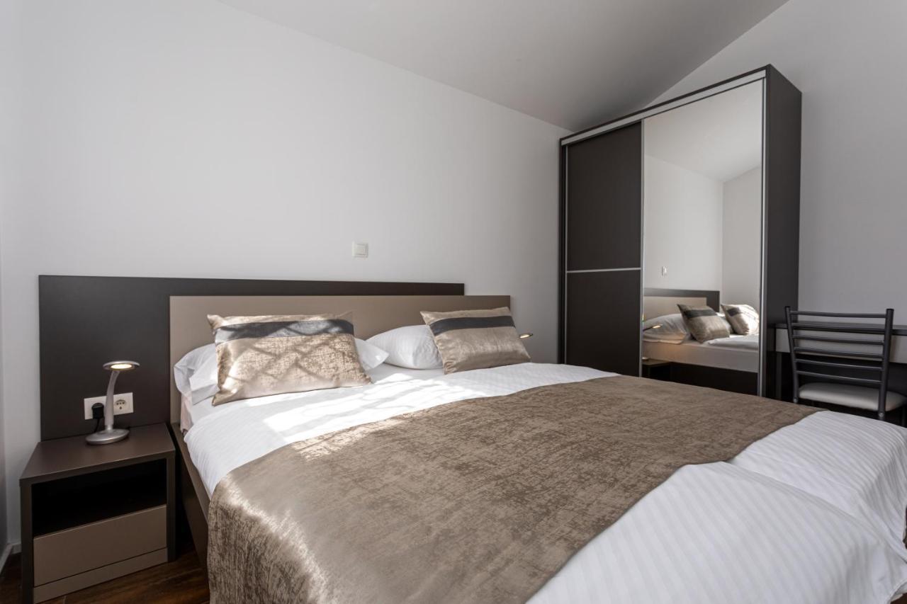 באסקה Apartments Crnekovic Tomislava 8A מראה חיצוני תמונה